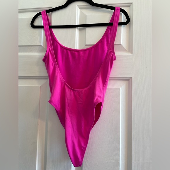 COPY - Body Glove 80's Throwback One Piece Swimsuit Size Small - Picture 4 of 7